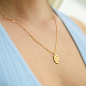 Minimalistica Necklace Oval Gold